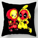 Coussin Pikachu x Deadpool